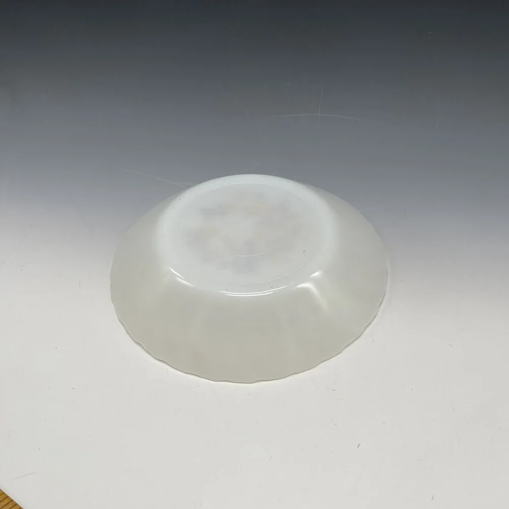 (1) Termocrisa‎ Milk Glass Floral SOUP BOWL Mexico Mid Century Retro Swirl Edge